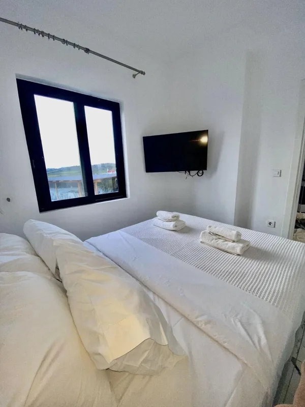 Bianco A Nero, hoofdfoto