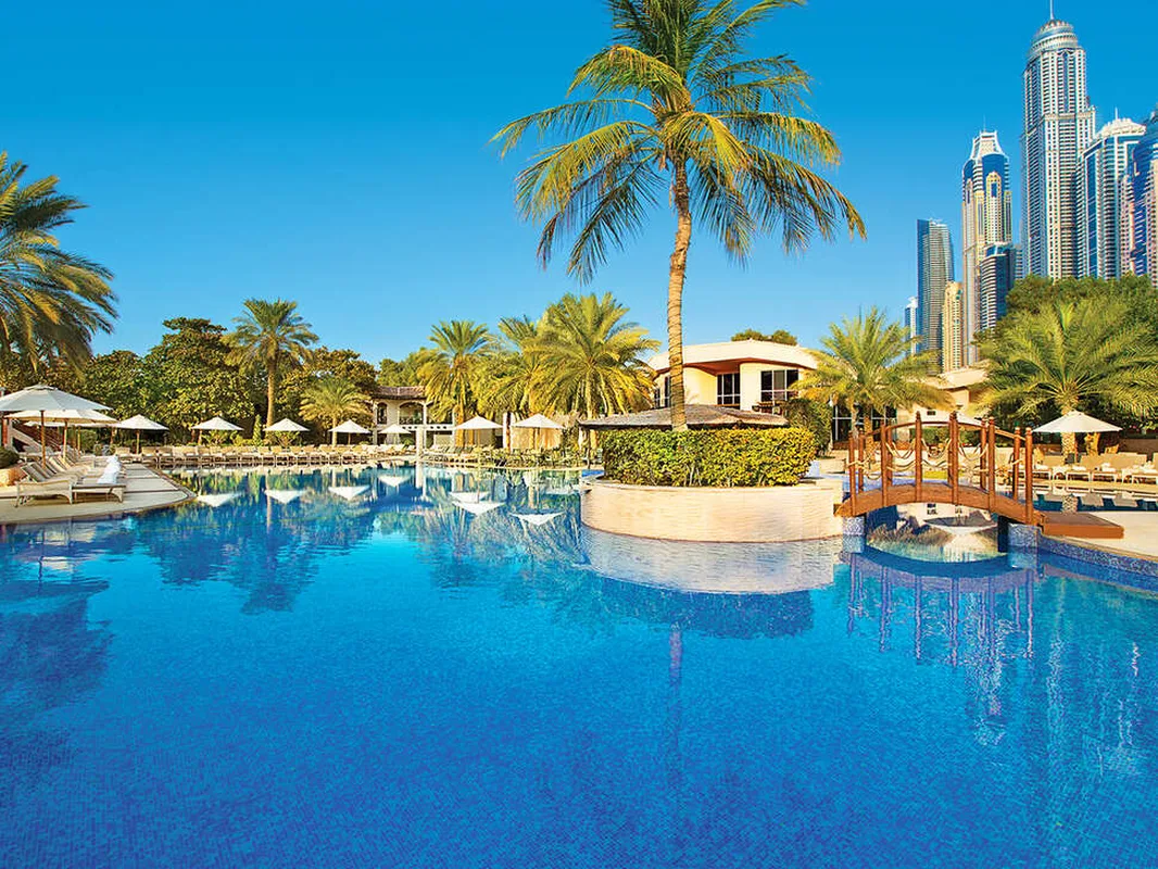 Al Habtoor Grand Resort Autograph Collection — hoofdfoto