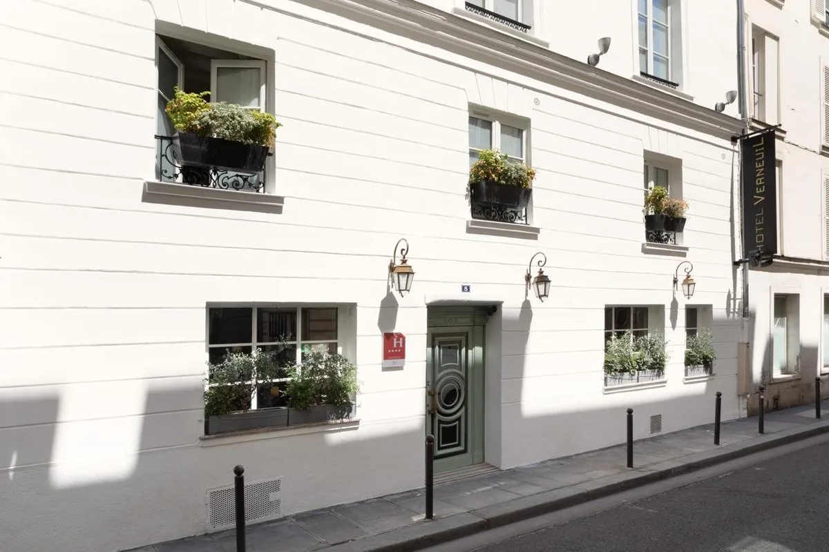 Hotel Verneuil — hoofdfoto