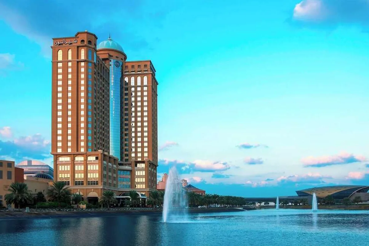 Sheraton Dubai Mall of the Emirates Hotel — hoofdfoto
