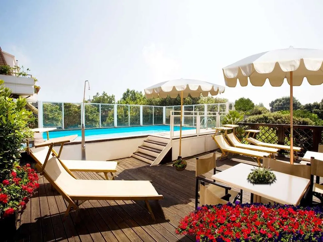 Savoy Hotel — hoofdfoto