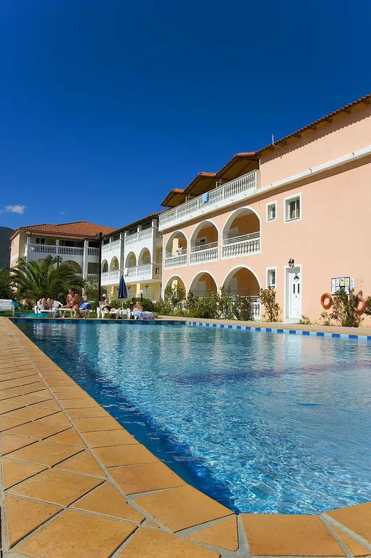 Hotel Plessas Palace — hoofdfoto