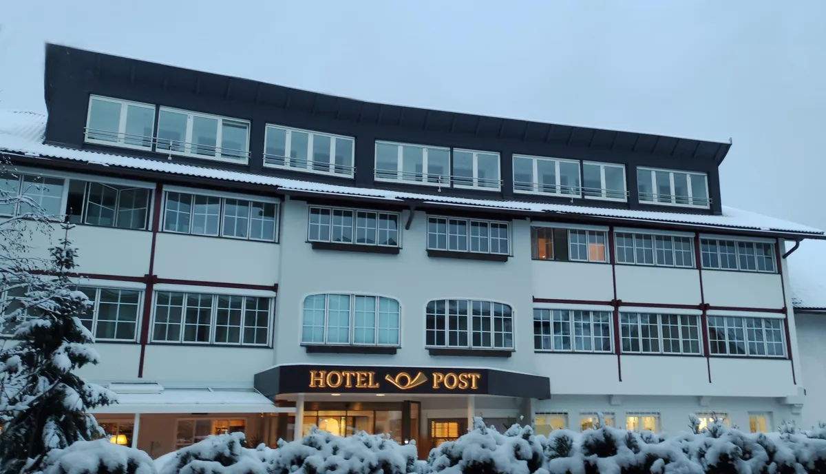 Hotel Post in Valdaora — hoofdfoto