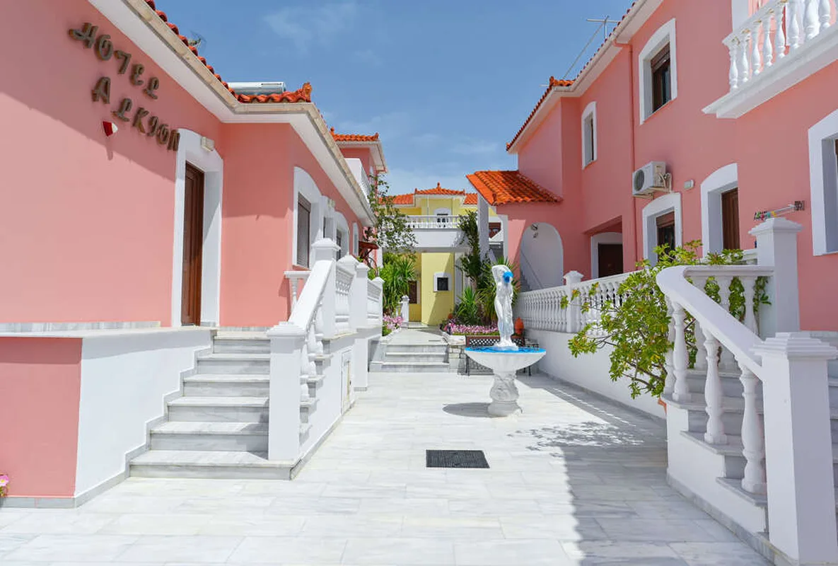 Fly & Go Alkion Appartementen — hoofdfoto