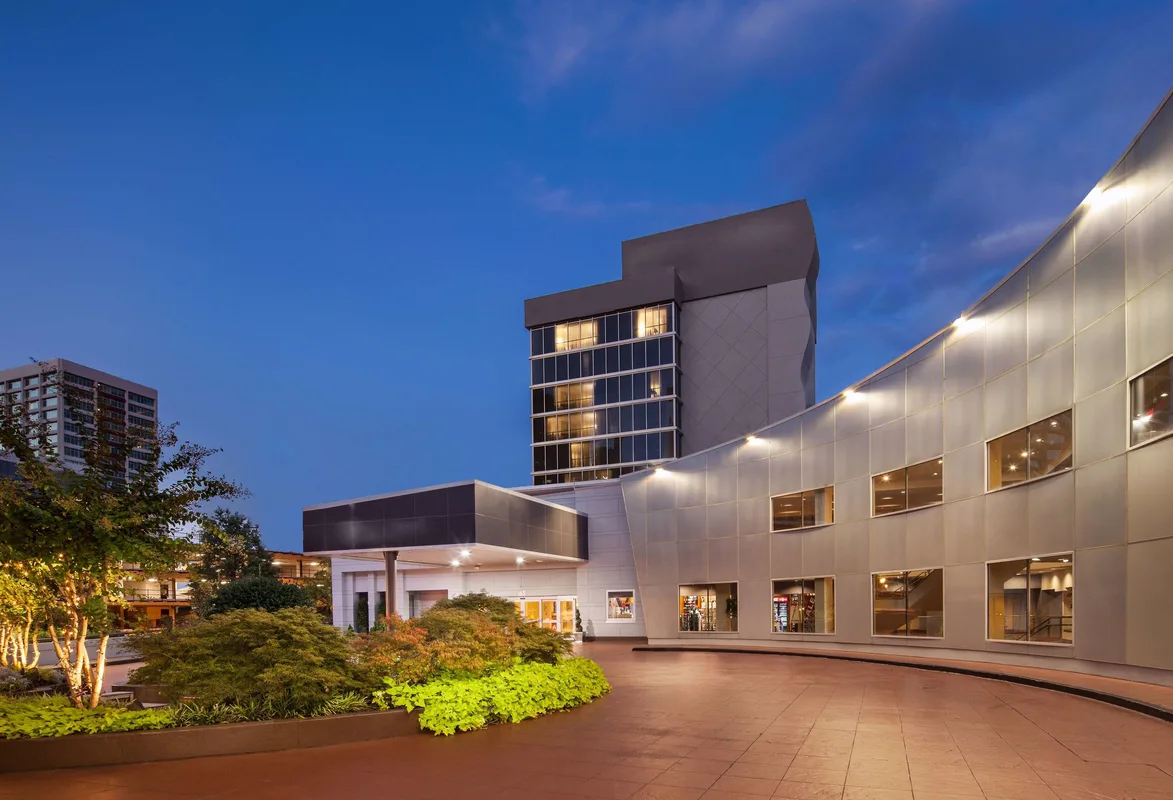 Courtland Grand Hotel, Trademark Collection by Wyndham — hoofdfoto