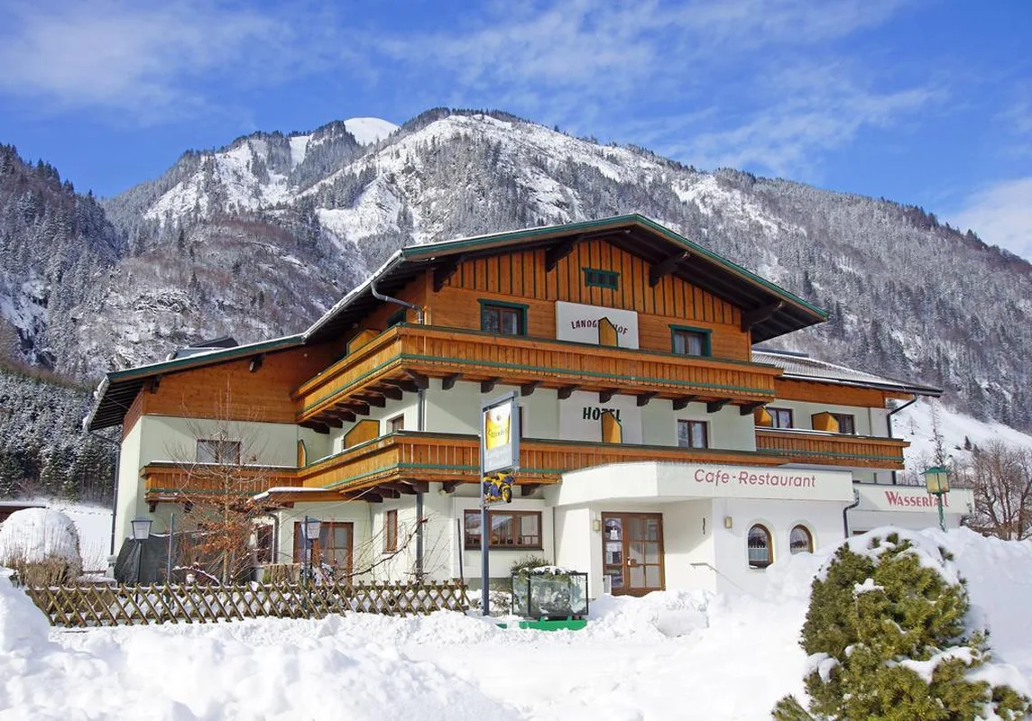 Hotel Wasserfall — hoofdfoto