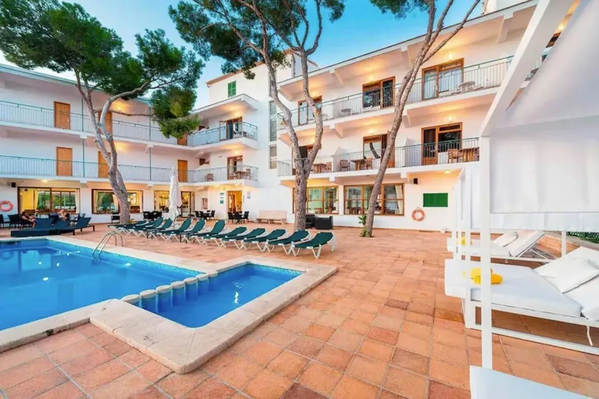 Hotel Santanyi Port — hoofdfoto