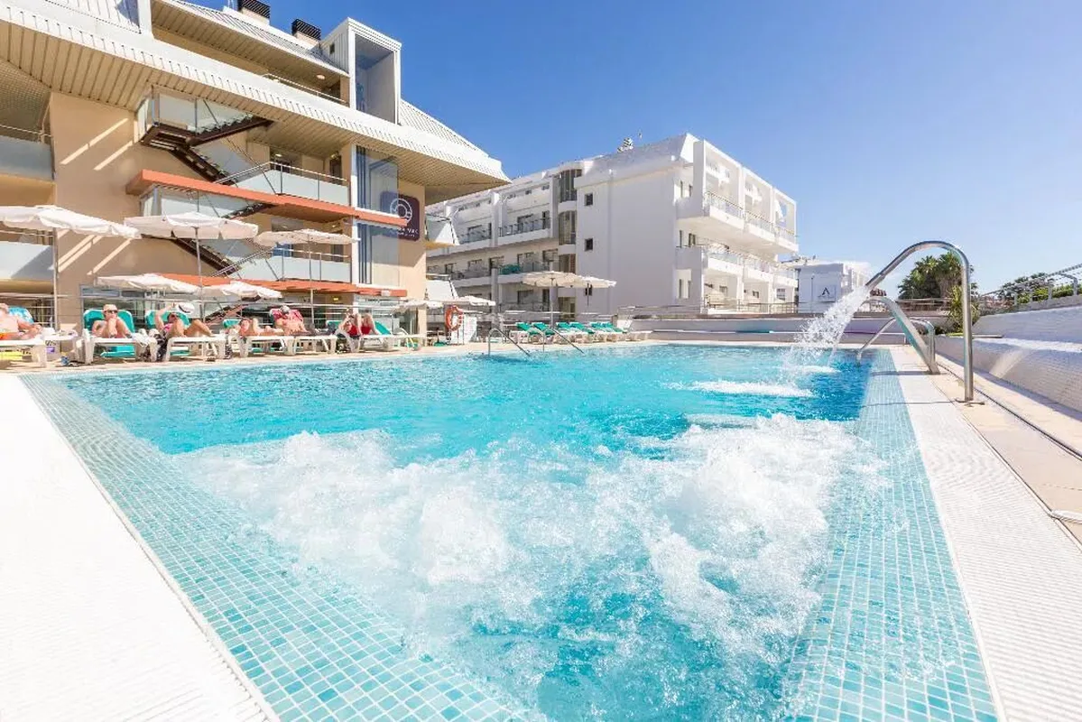 Aparthotel Odissea Park — hoofdfoto