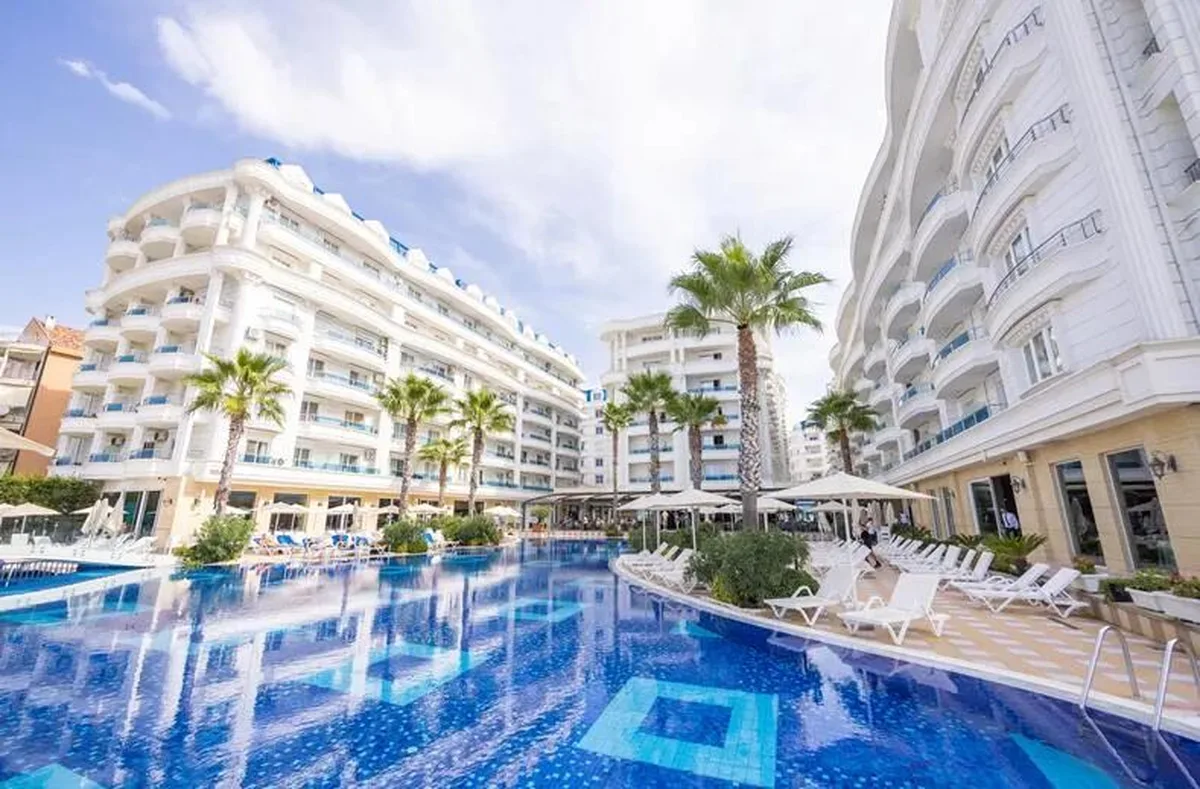 Grand Blue Fafa Resort — hoofdfoto