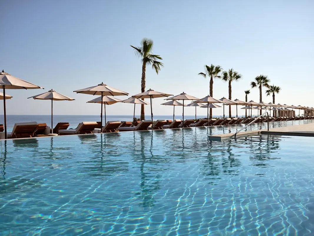 The Royal Senses Resort — hoofdfoto