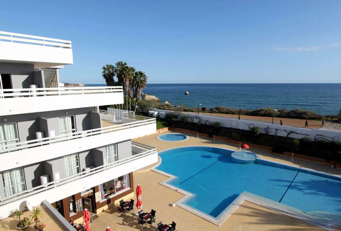 Hotel Luar — hoofdfoto