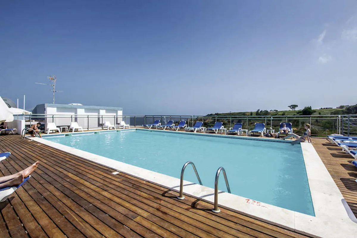 Carvi Beach Hotel — hoofdfoto