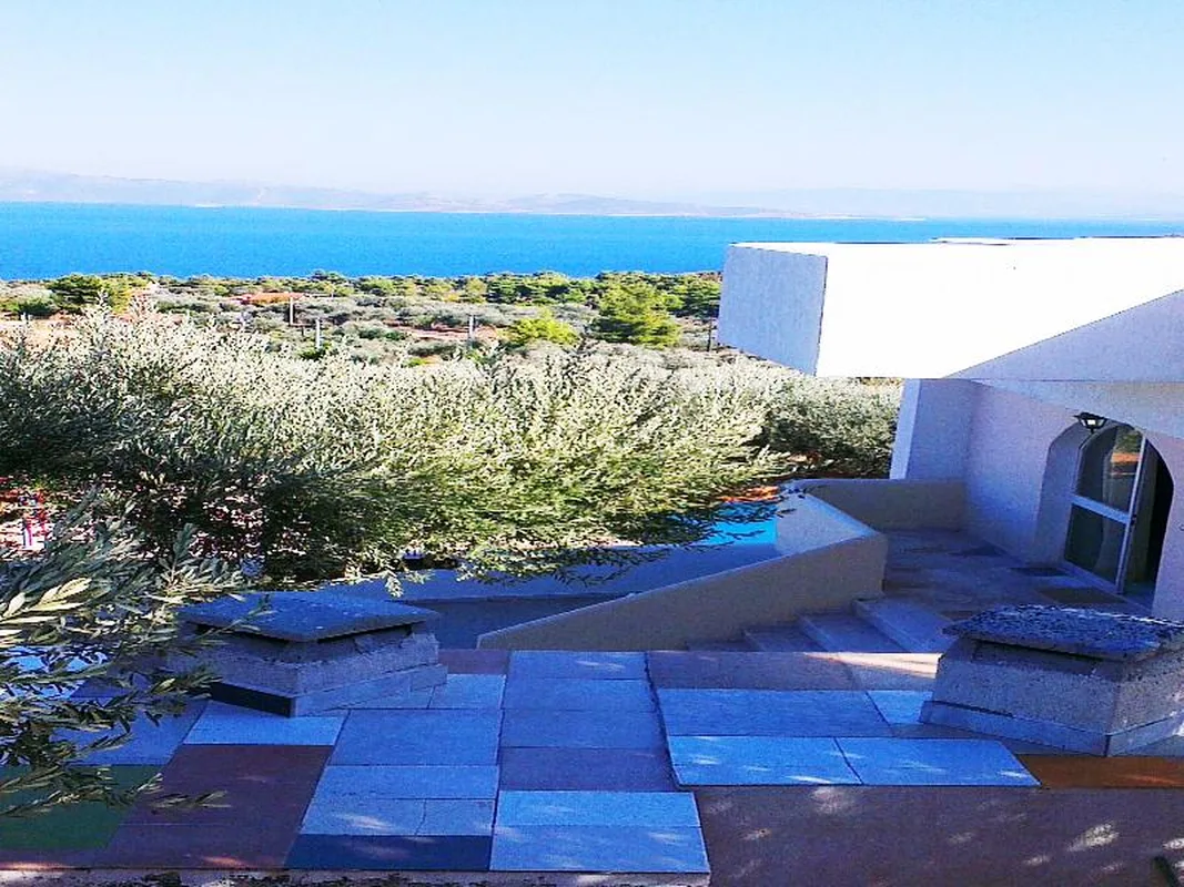 Villa Konaki — hoofdfoto