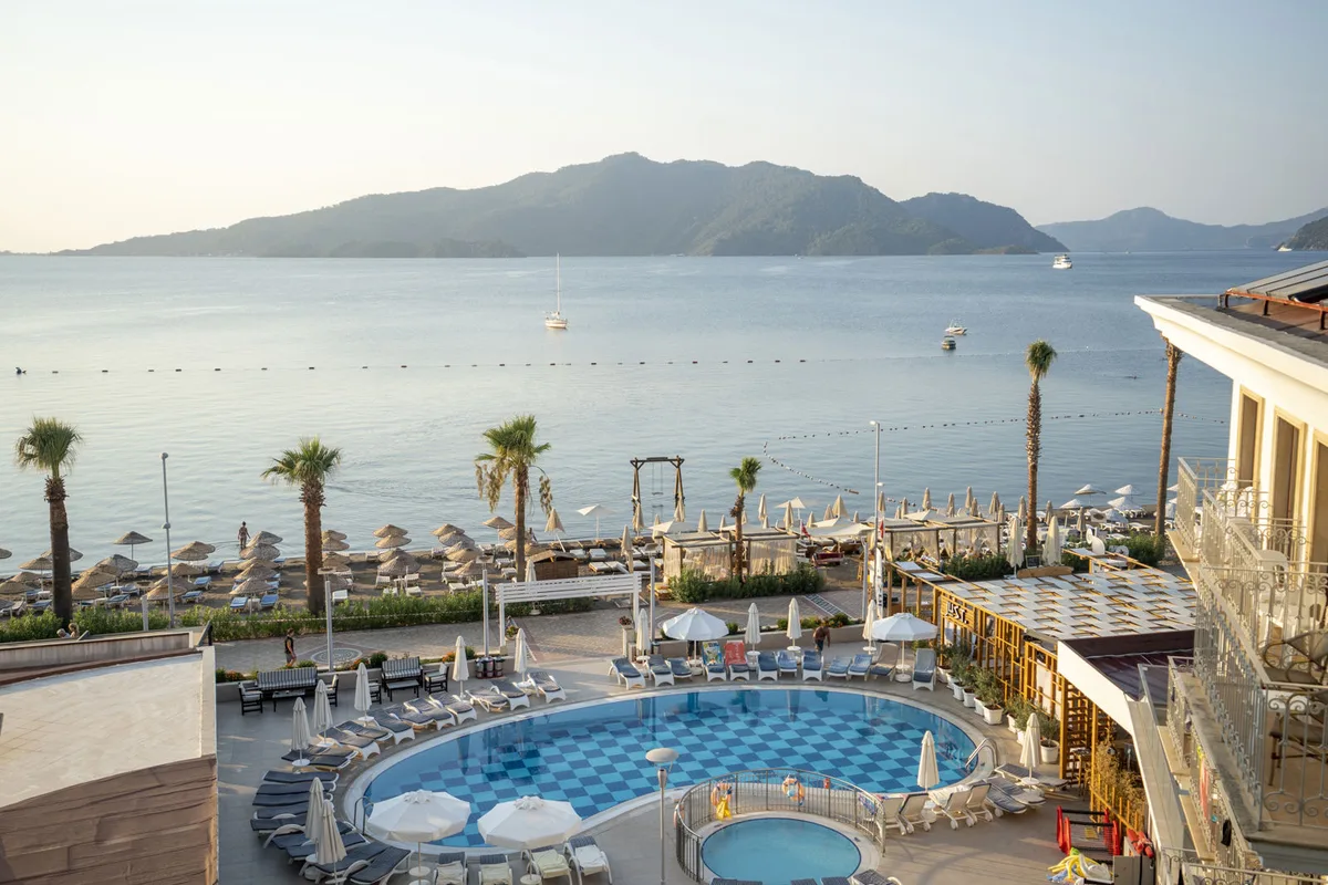Pasa Garden Beach Hotel — hoofdfoto