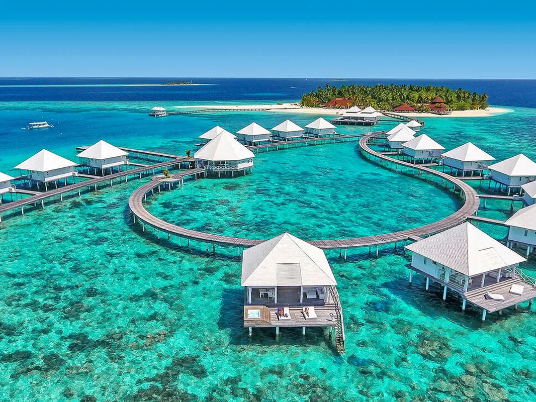 Diamonds Athuruga Beach & Water Villas — hoofdfoto