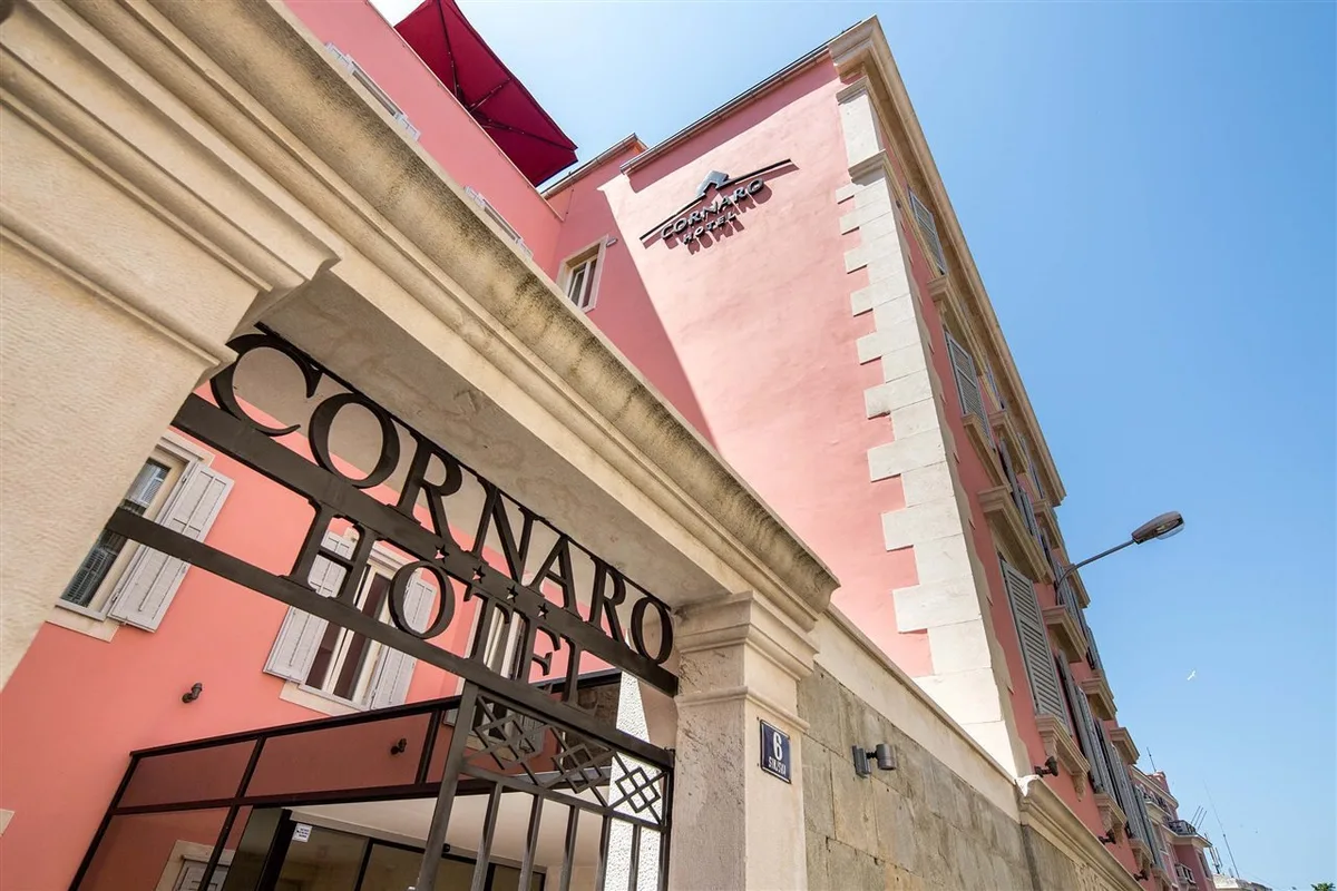 Cornaro Hotel — hoofdfoto