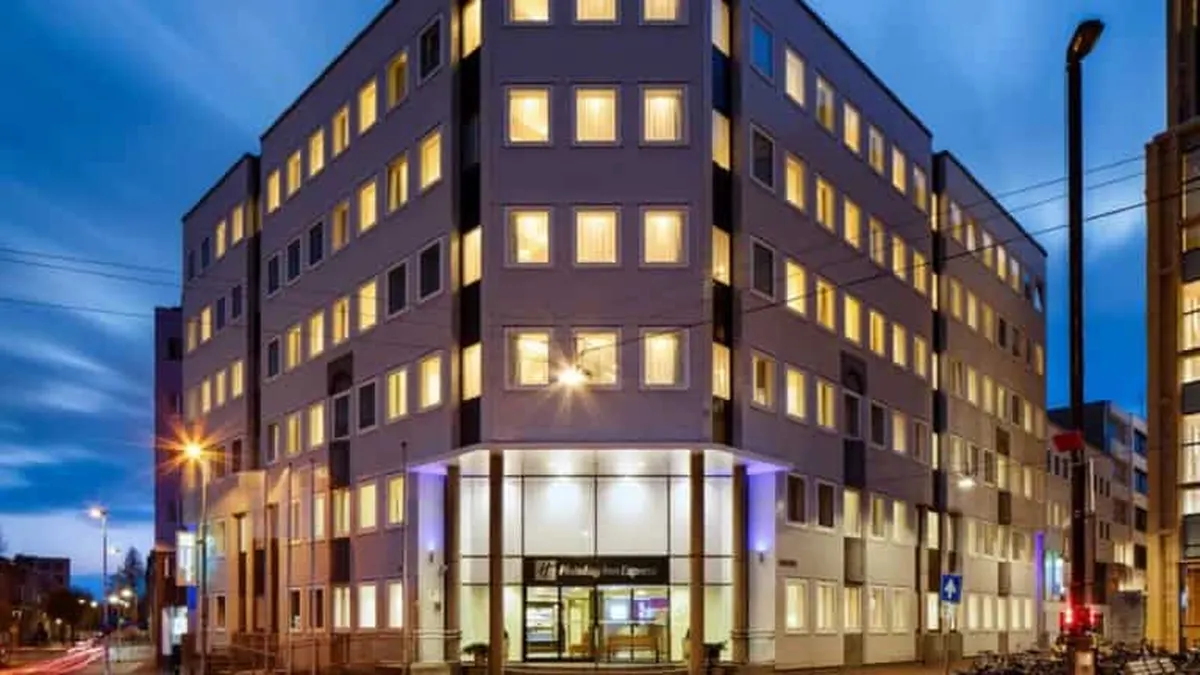 Holiday Inn Express Arnhem — hoofdfoto