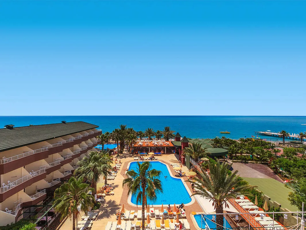 Galeri Resort Hotel — hoofdfoto