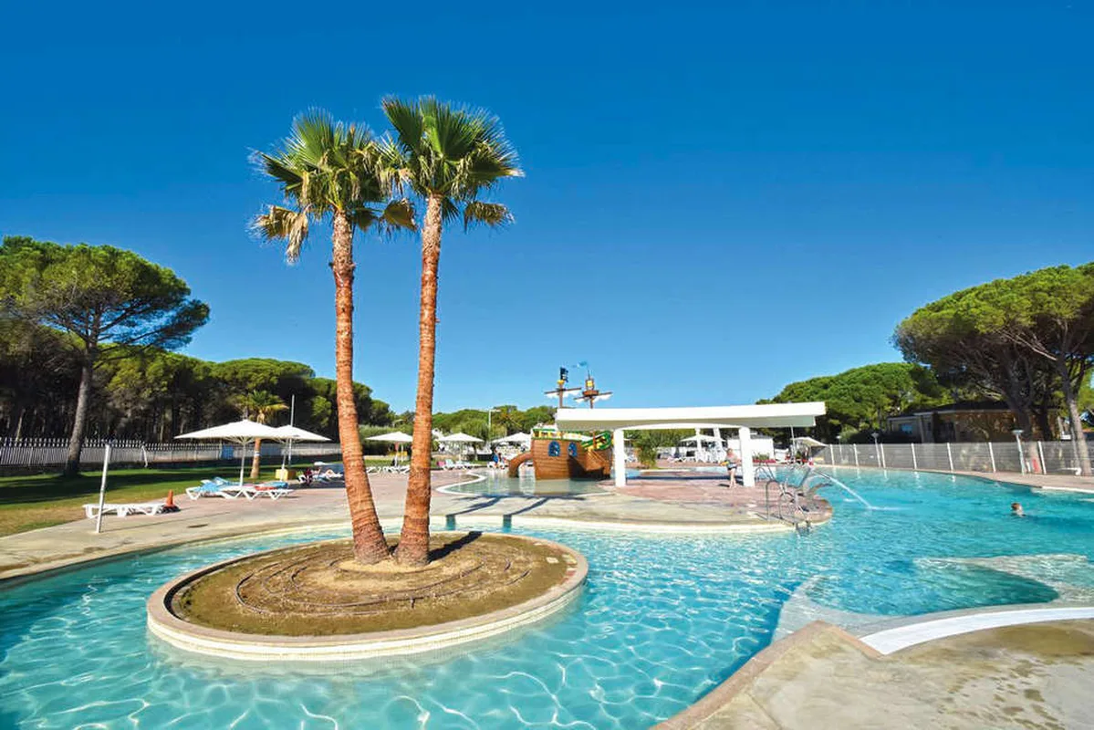Cypsela Resort — hoofdfoto