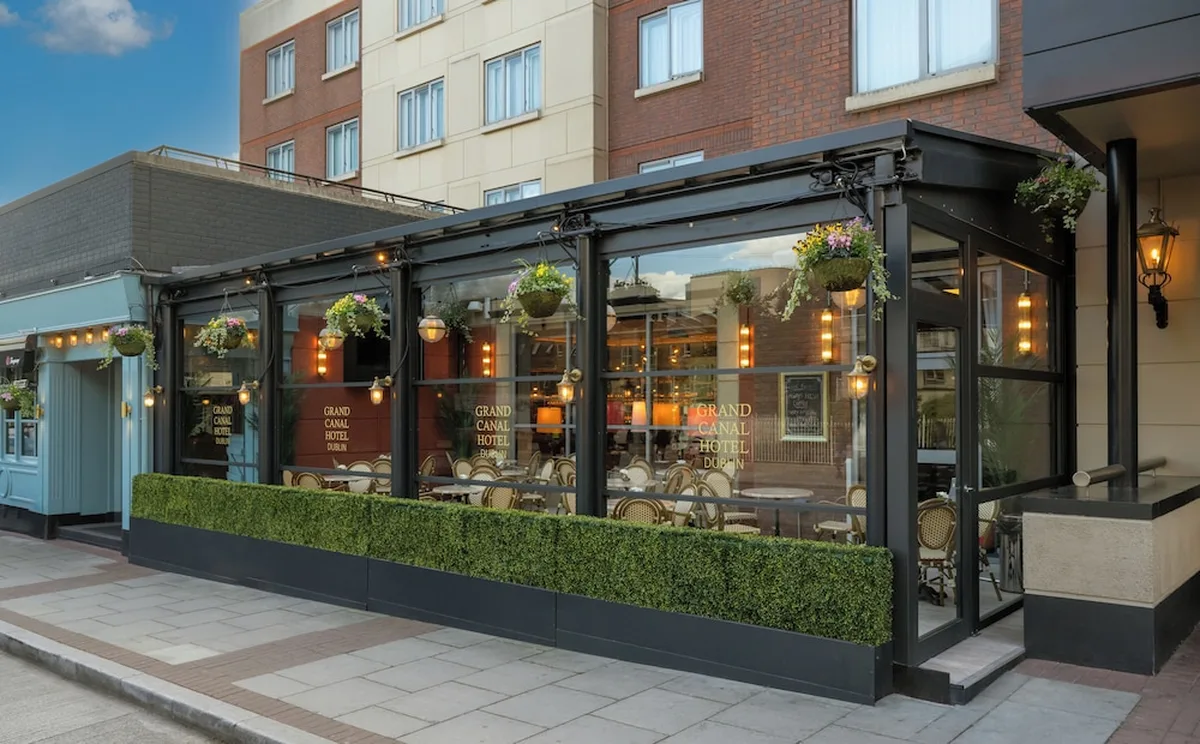 Grand Canal Hotel — hoofdfoto