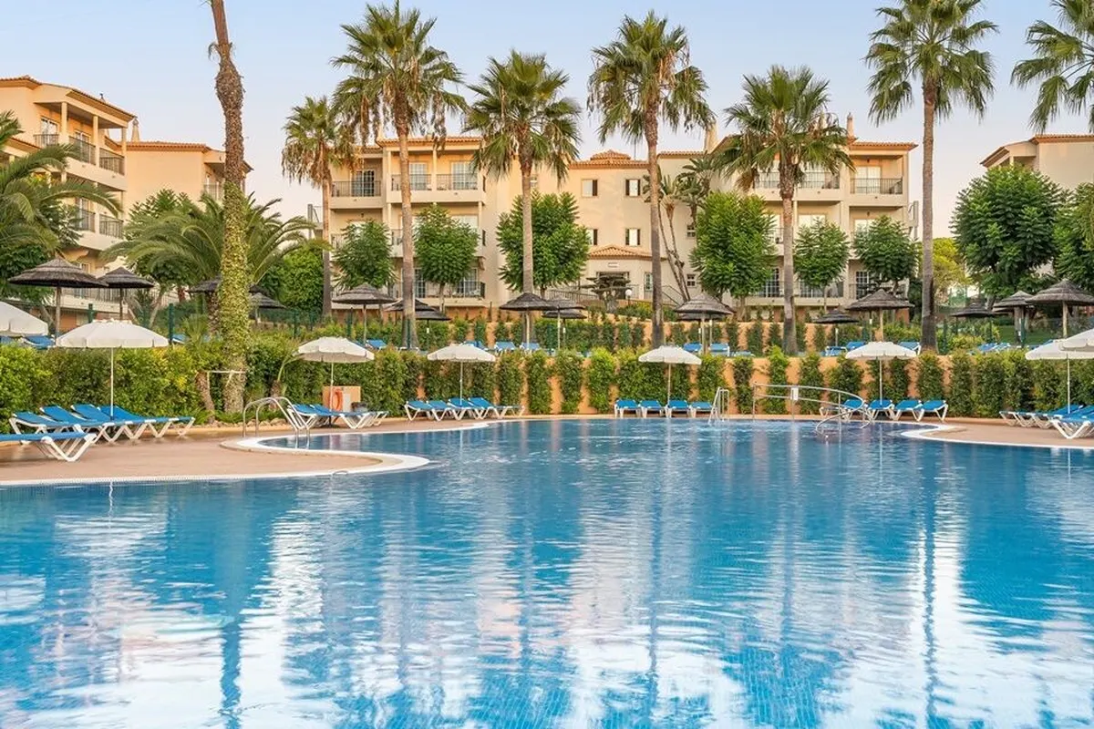 Resort Hotel 3hb Clube Humbria — hoofdfoto