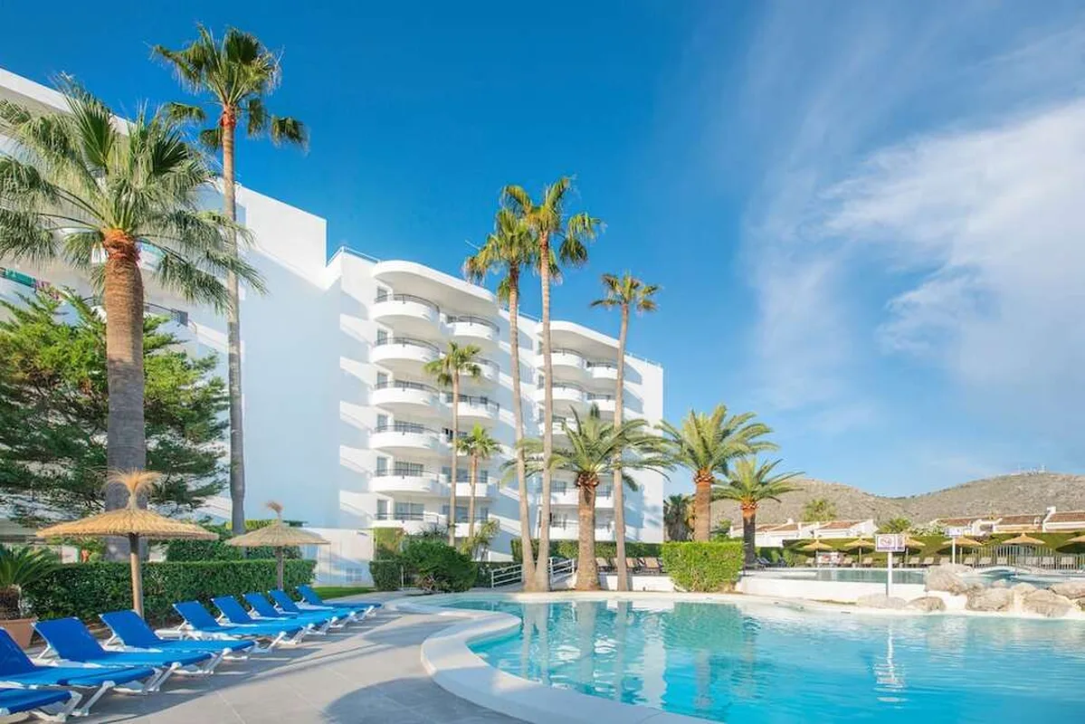 Alcudia Beach Aparthotel — hoofdfoto