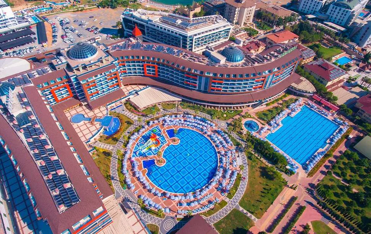 Lonicera Resort & Spa Hotel — hoofdfoto