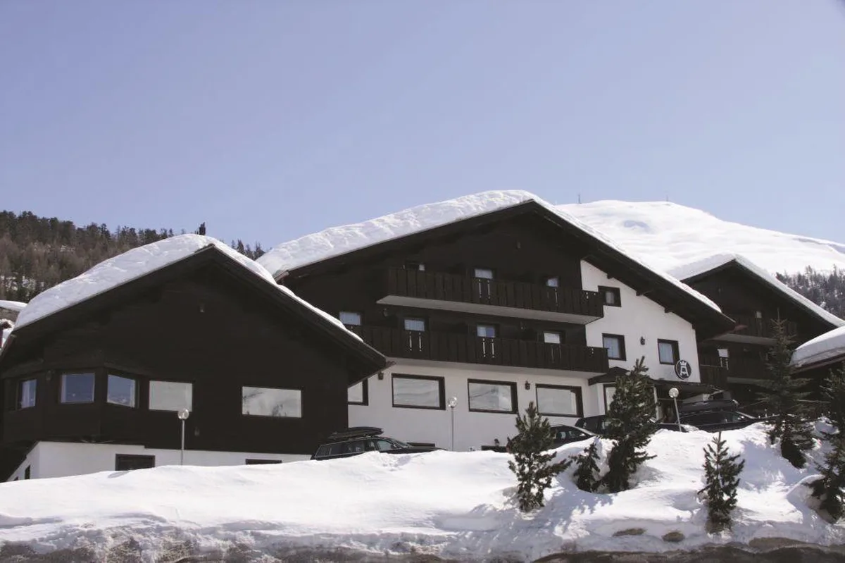 Alexander Charme Hotel — hoofdfoto