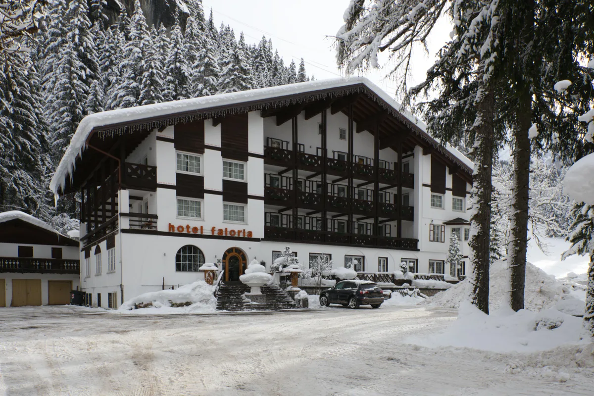 Park Hotel Faloria — hoofdfoto