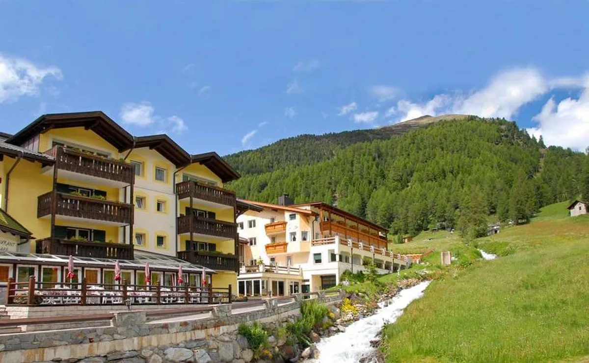 Paradies Pure Mountain Resort — hoofdfoto