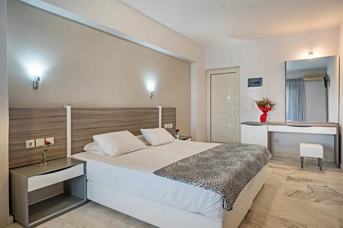 Apollo Hotel I & II — hoofdfoto