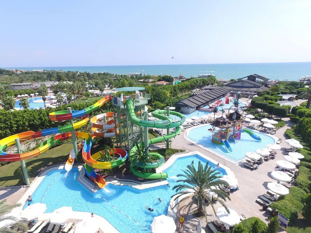 Limak Lara — hoofdfoto