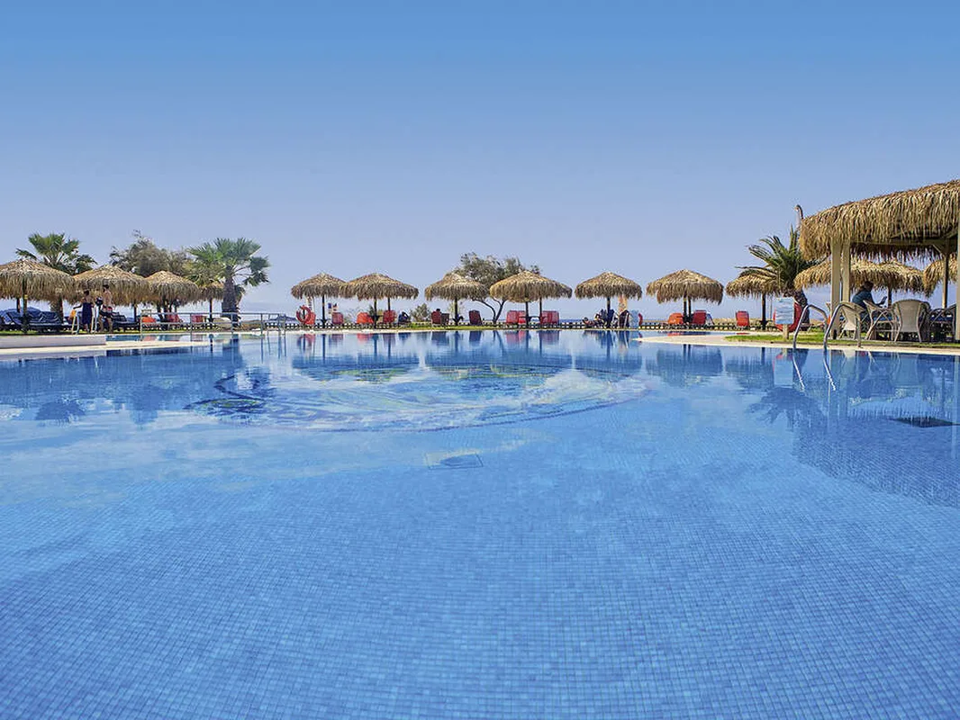 Plaza Beach Hotel — hoofdfoto