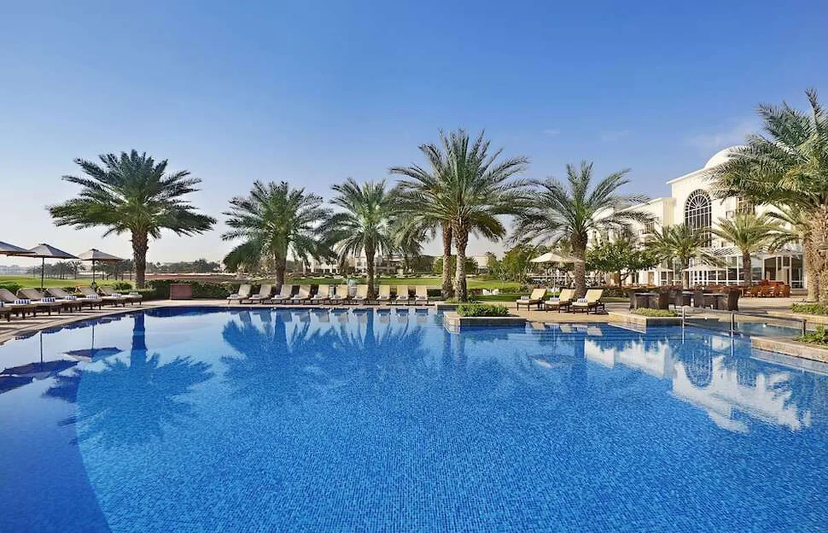 Address Montgomerie — hoofdfoto