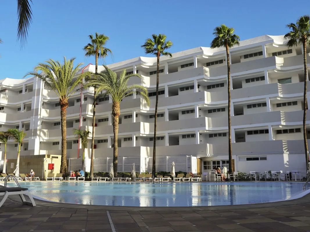 Akeah Broncemar Maspalomas, hoofdfoto