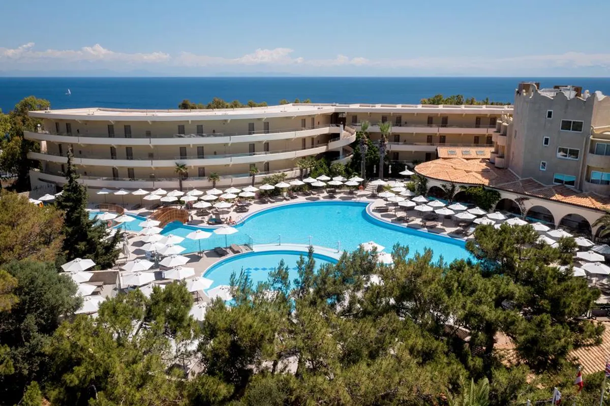 Kalithea Mare Palace — hoofdfoto