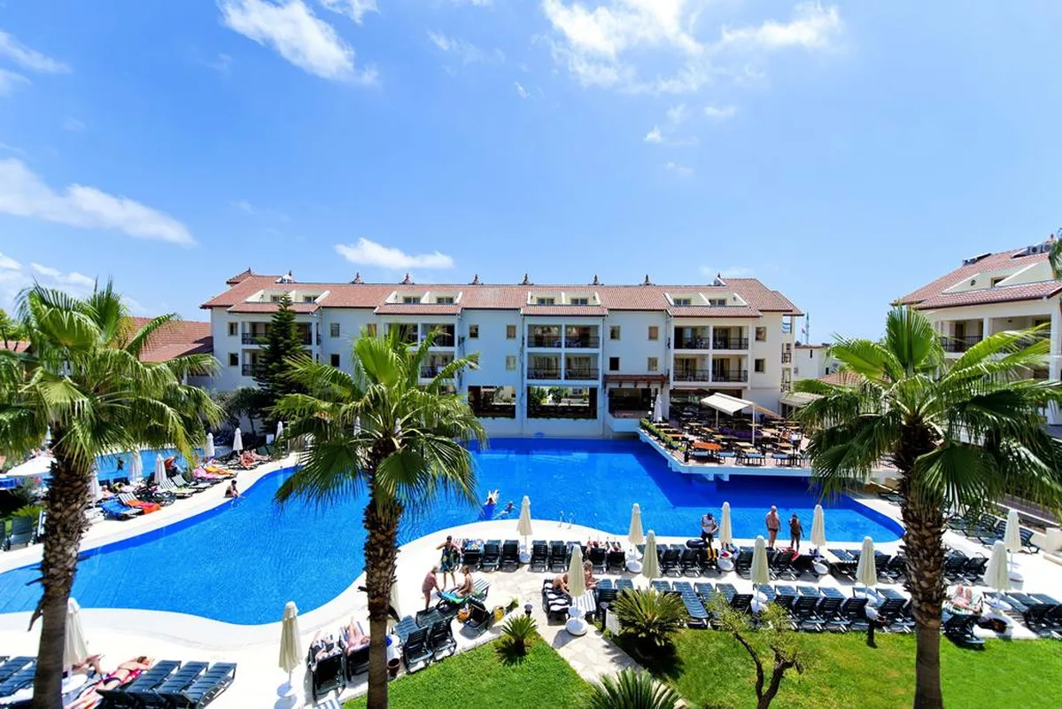 Kentia Apart Hotel — hoofdfoto