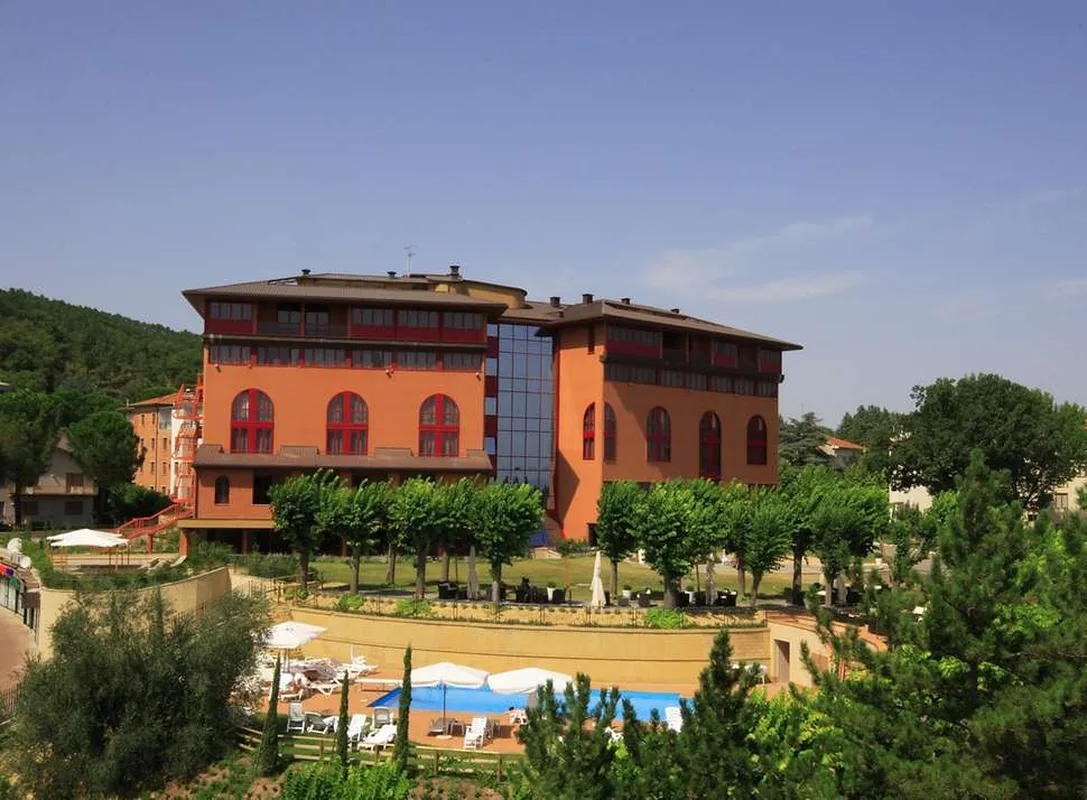 Grand Hotel Admiral Palace — hoofdfoto