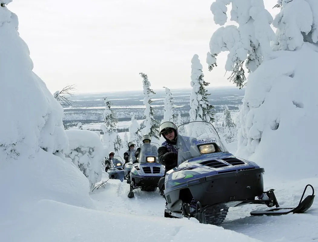 8 daagse excursiereis Explore and Experience Ruka — hoofdfoto