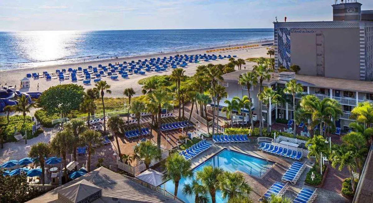 Tradewinds Island Grand Resort — hoofdfoto