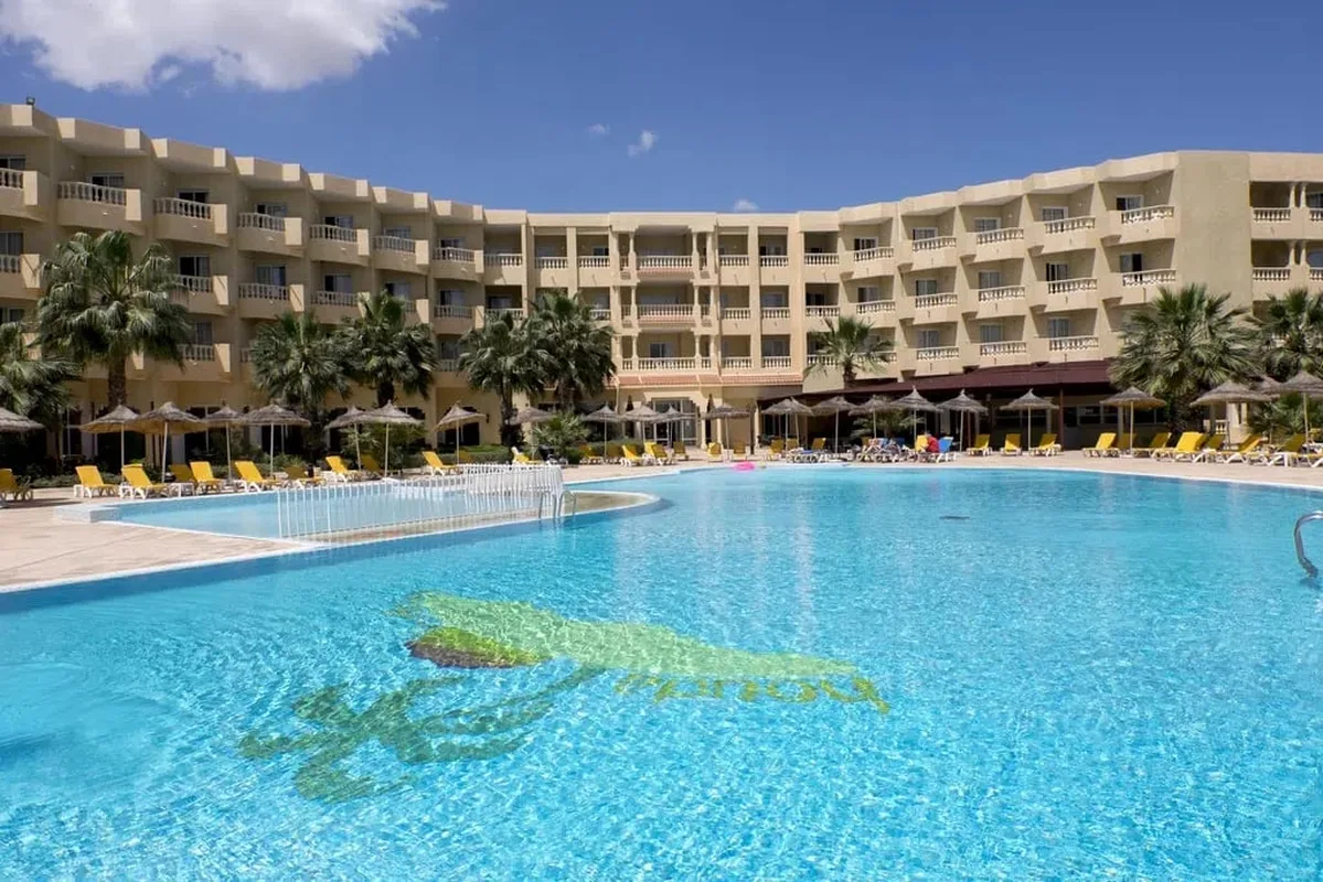 Houda Yasmine Hammamet, hoofdfoto