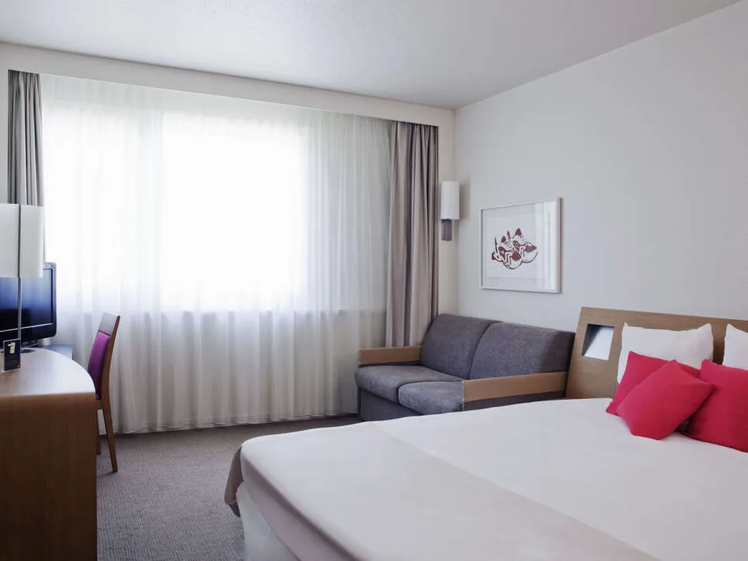 Novotel Lausanne Bussigny — hoofdfoto