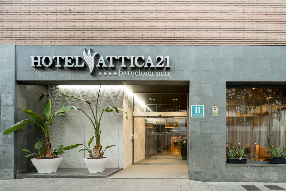 Attica 21 Barcelona Mar — hoofdfoto