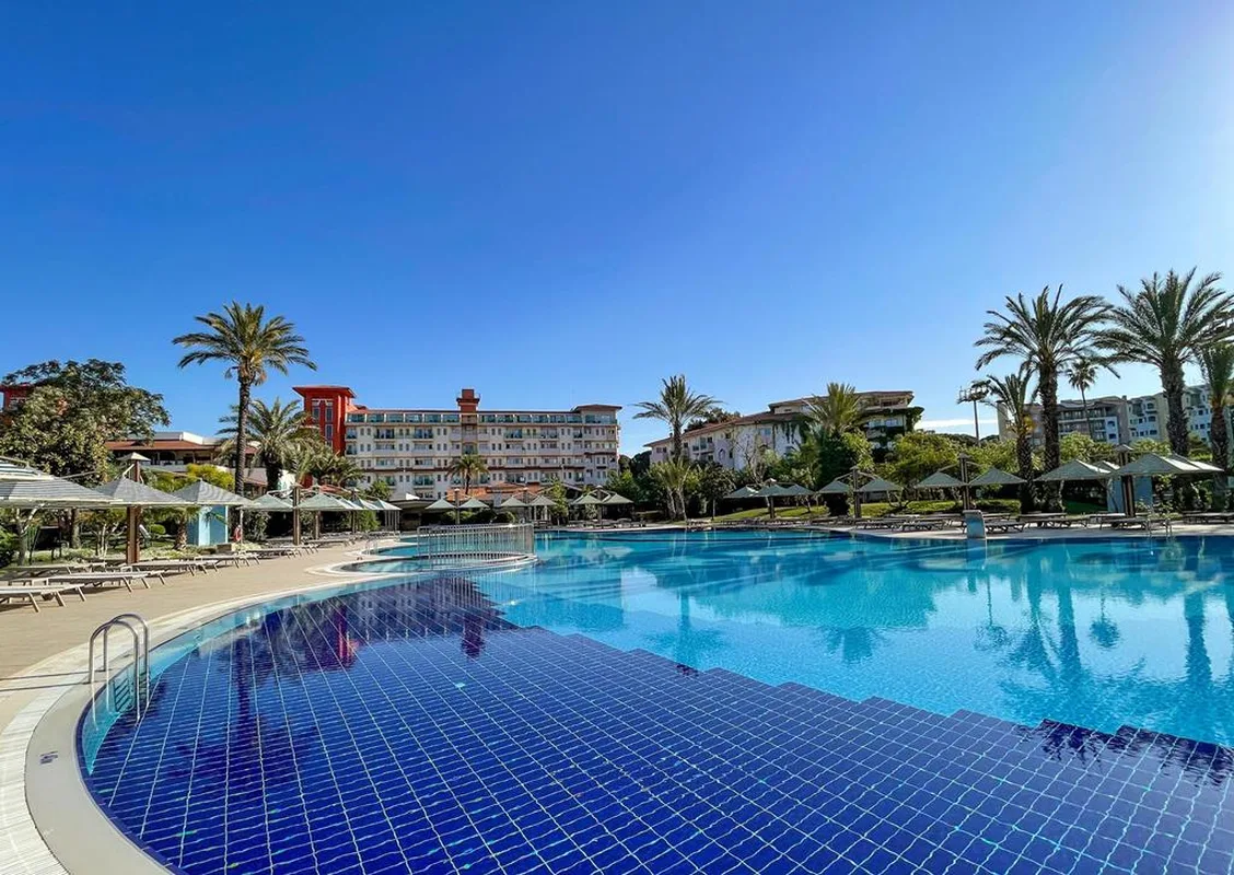Belconti Resort Hotel — hoofdfoto