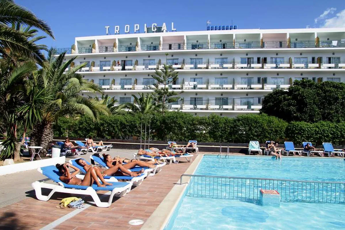 Hotel Tropical Ibiza — hoofdfoto