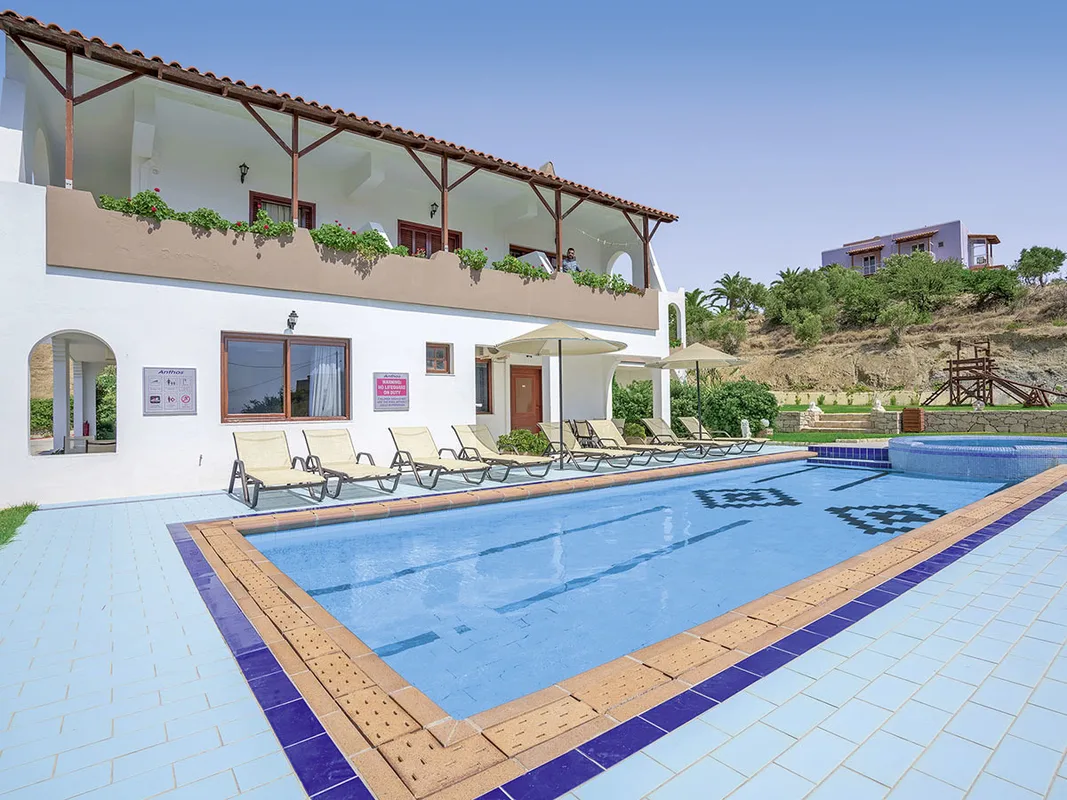 Anthos Apartments — hoofdfoto