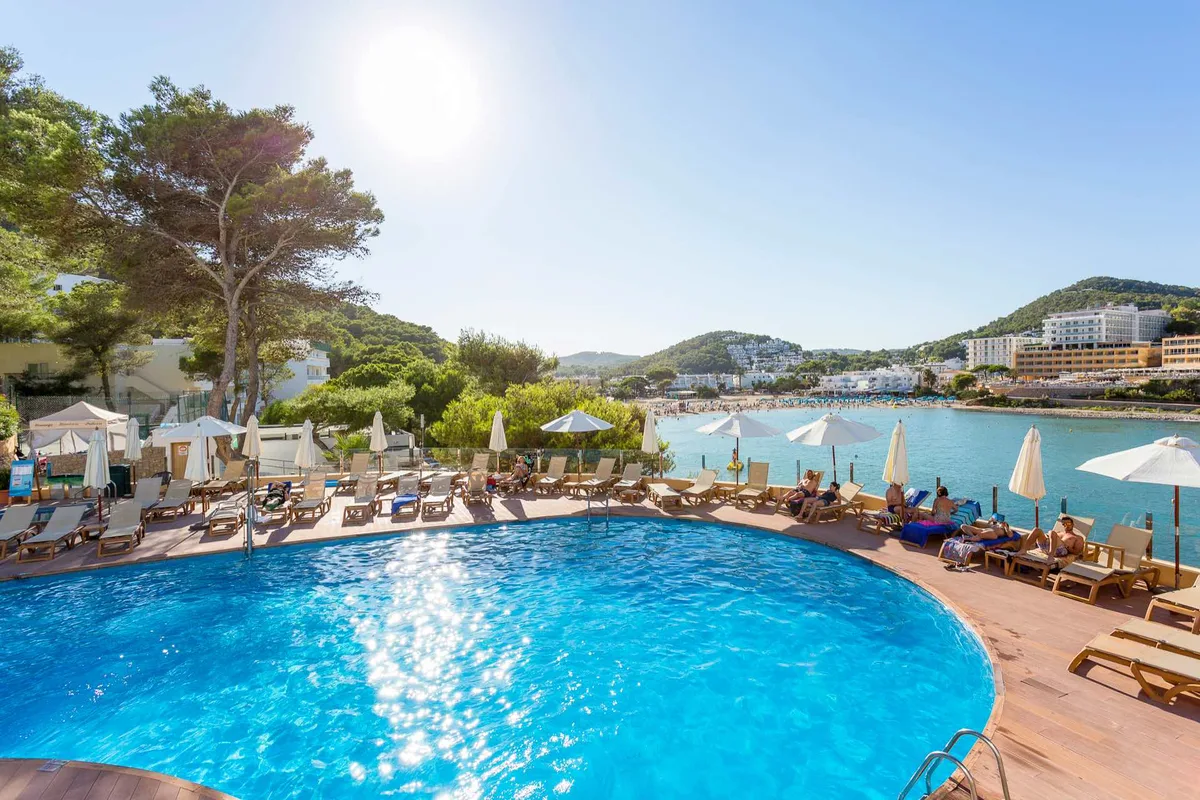 Palladium Hotel Cala Llonga — hoofdfoto