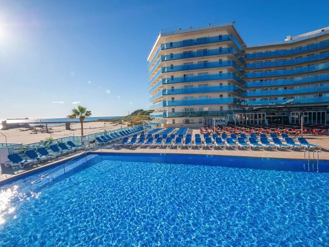 Hotel Golden Donaire Beach — hoofdfoto