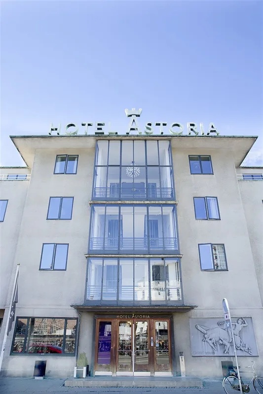 Hotel Astoria — hoofdfoto