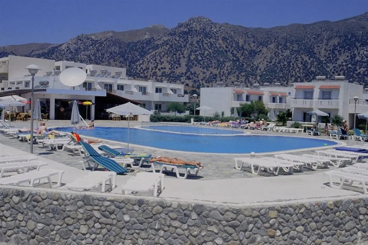Evripides Village — hoofdfoto